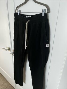 Reigning Champ Black Jogger Pants with Cream Drawstring